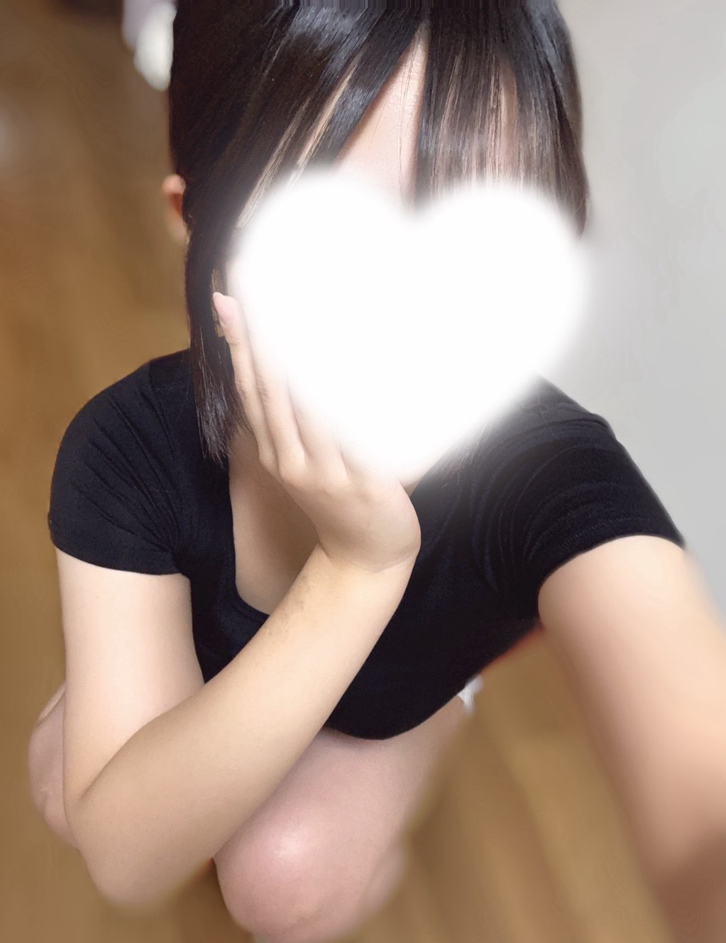 【み　う】20代