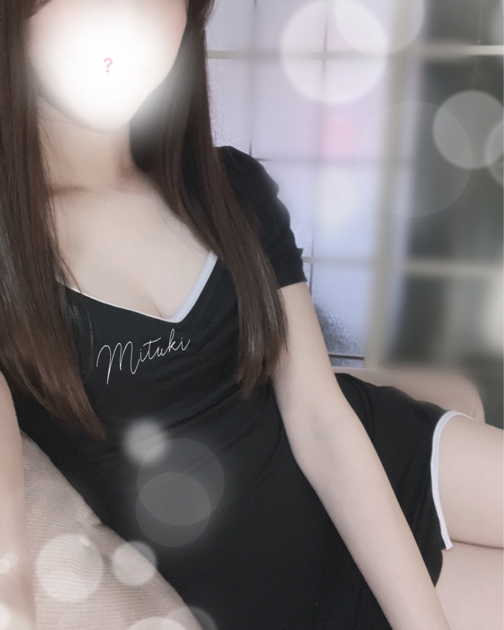 美月いおり