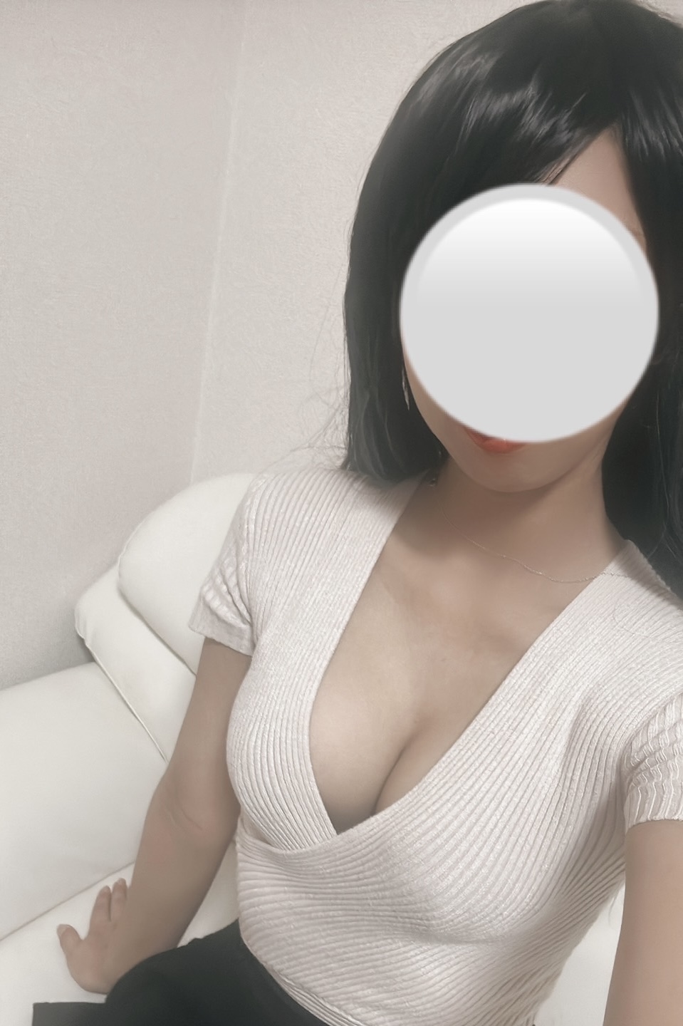 【新人】朝比奈はな（25）/ 160cm