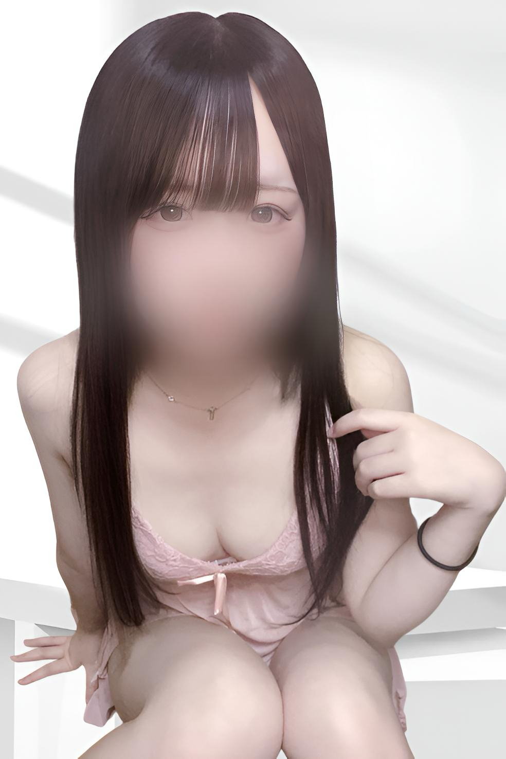 もえ(新人)